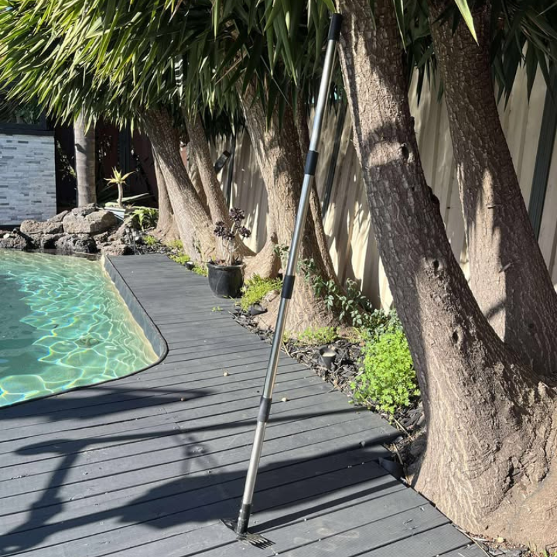 TasmanLush™ Adjustable Weeder