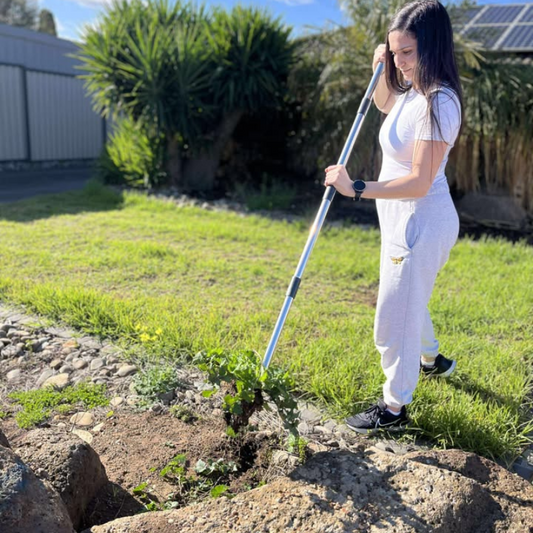 TasmanLush™ Adjustable Weeder